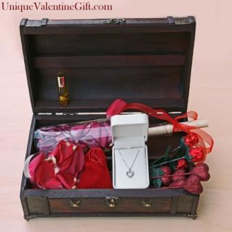 Cupid's Treasure Chest